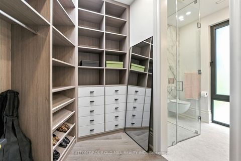 Photo 30 at 10 Hillavon Drive, Rosethorn, Toronto