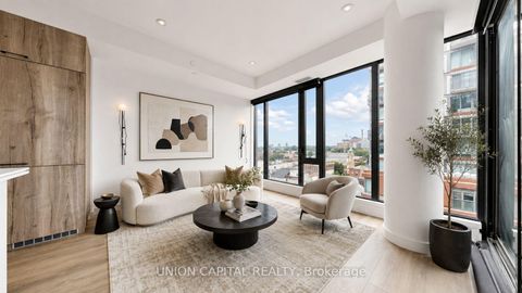 Photo 8 at 714 - 505 Richmond Street W, Waterfront Communities C1, Toronto