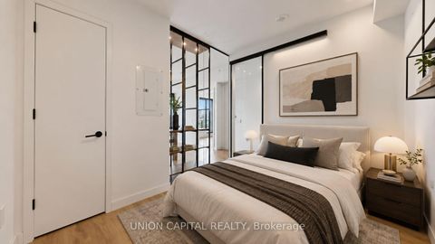 Photo 10 at 714 - 505 Richmond Street W, Waterfront Communities C1, Toronto