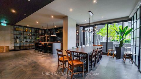 Photo 19 at 714 - 505 Richmond Street W, Waterfront Communities C1, Toronto