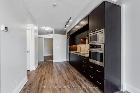 Photo 3 at 521 - 120 Harrison Garden Blvd Boulevard, Willowdale East, Toronto