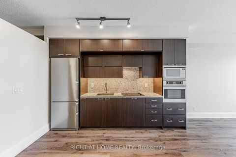 Photo 4 at 521 - 120 Harrison Garden Blvd Boulevard, Willowdale East, Toronto