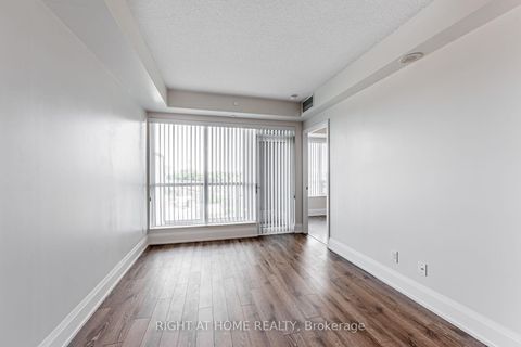 Photo 7 at 521 - 120 Harrison Garden Blvd Boulevard, Willowdale East, Toronto