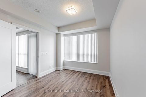 Photo 8 at 521 - 120 Harrison Garden Blvd Boulevard, Willowdale East, Toronto