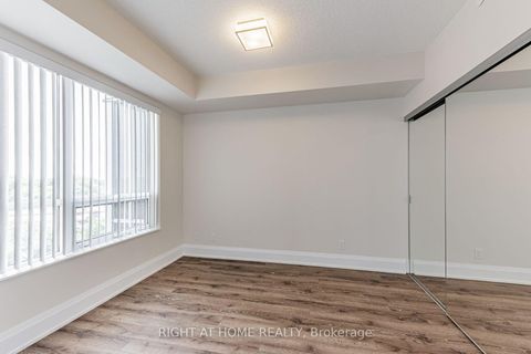 Photo 9 at 521 - 120 Harrison Garden Blvd Boulevard, Willowdale East, Toronto