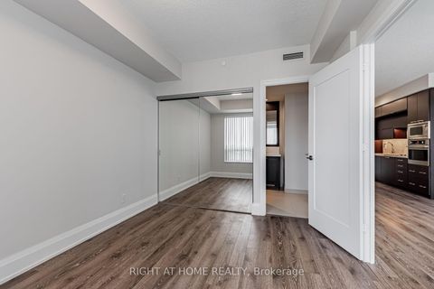 Photo 10 at 521 - 120 Harrison Garden Blvd Boulevard, Willowdale East, Toronto