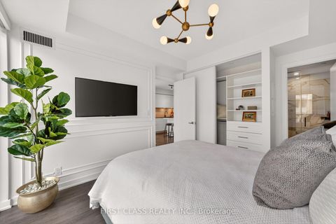 Photo 15 at 707 - 609 Avenue Road, St. Clair, Toronto
