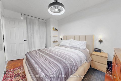Photo 19 at 428 - 4645 Jane Street, Black Creek, Toronto