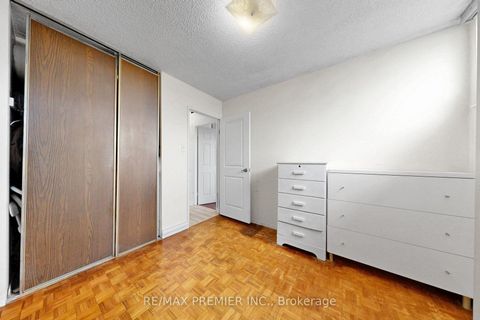 Photo 22 at 428 - 4645 Jane Street, Black Creek, Toronto