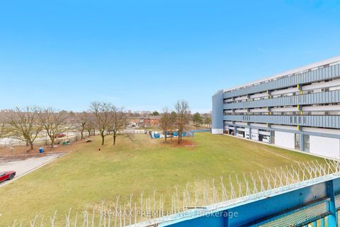 Photo 24 at 428 - 4645 Jane Street, Black Creek, Toronto