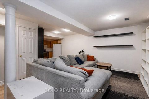 Photo 14 at 16 Esther Drive, Painswick South, Barrie
