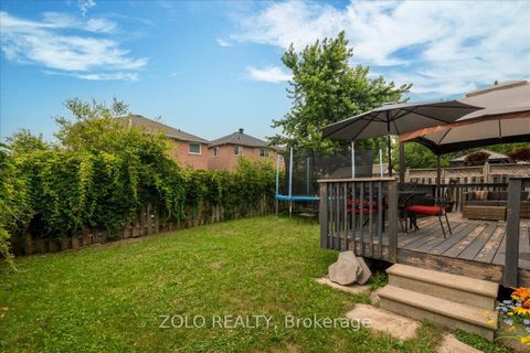 Photo 21 at 16 Esther Drive, Painswick South, Barrie