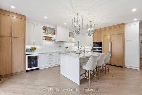 Photo 9 at 568 Grand Trunk Avenue, Patterson, Vaughan