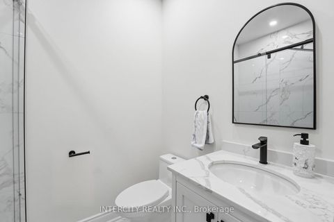 Photo 31 at 568 Grand Trunk Avenue, Patterson, Vaughan