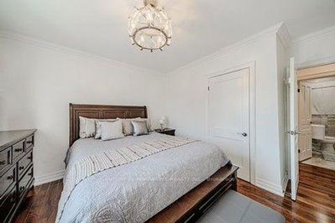 Photo 20 at 60 Dorking Crescent, CFB, Toronto