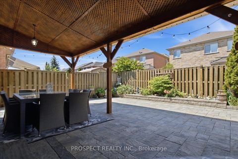 Photo 24 at 348 Vellore Avenue, Vellore Village, Vaughan