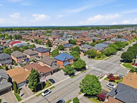 Photo 25 at 348 Vellore Avenue, Vellore Village, Vaughan