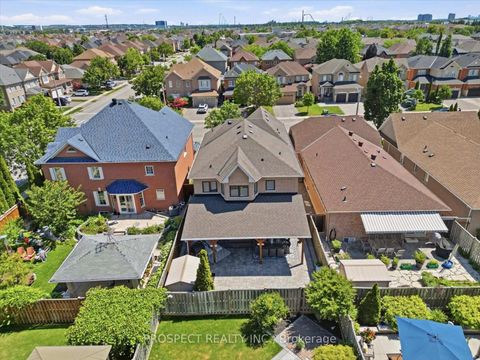 Photo 26 at 348 Vellore Avenue, Vellore Village, Vaughan