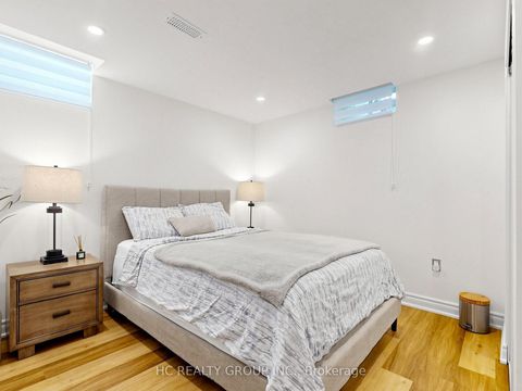 Photo 38 at 1116 Veterans Way, Wyndham, Newmarket