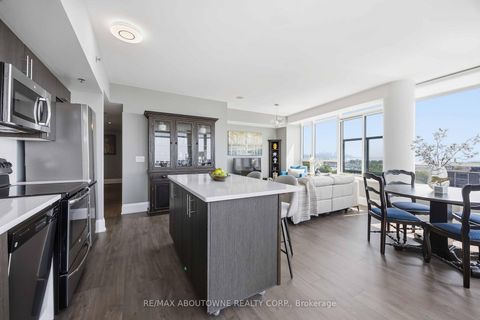 Photo 14 at 904 - 11 Superior Avenue, Mimico, Toronto