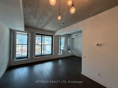 Photo 7 at 610 - 560 King Street W, Waterfront Communities C1, Toronto