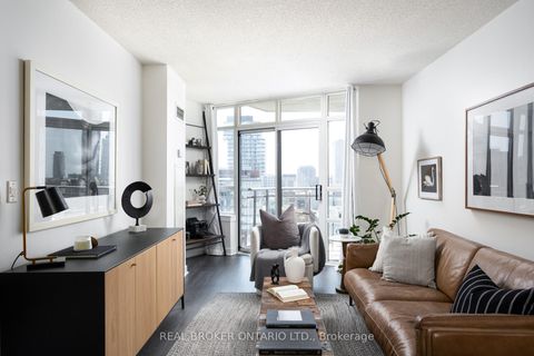 Photo 2 at 1416 - 255 Richmond Street E, Moss Park, Toronto