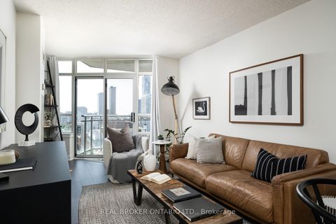 Photo 3 at 1416 - 255 Richmond Street E, Moss Park, Toronto