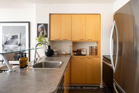 Photo 7 at 1416 - 255 Richmond Street E, Moss Park, Toronto