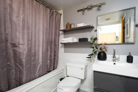 Photo 16 at 1416 - 255 Richmond Street E, Moss Park, Toronto