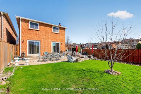 Photo 37 at 3 Muzzo Court, East Woodbridge, Vaughan