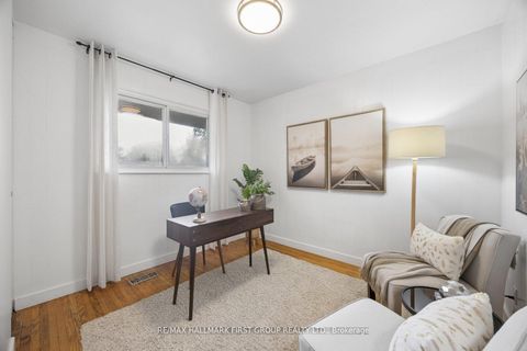Photo 14 at 861 Boxworth Place, West Shore, Pickering
