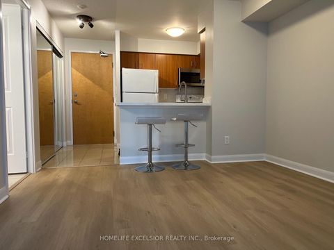 Photo 3 at 1015 - 4968 Yonge Street, Westgate, Toronto