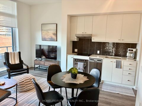 Photo 5 at 610 - 9 Tecumseth Street, Niagara, Toronto