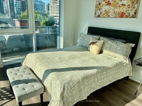 Photo 8 at 610 - 9 Tecumseth Street, Niagara, Toronto