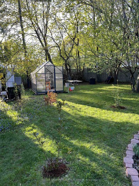 Photo 34 at 88 Sabrina Dr Drive, Richview, Toronto