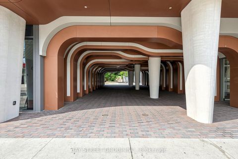 Photo 2 at 1118 - 525 Adelaide Street W, Waterfront Communities C1, Toronto