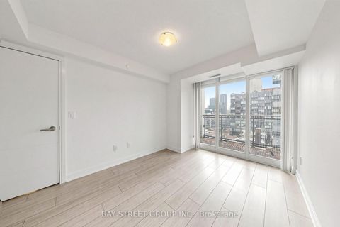Photo 16 at 1118 - 525 Adelaide Street W, Waterfront Communities C1, Toronto