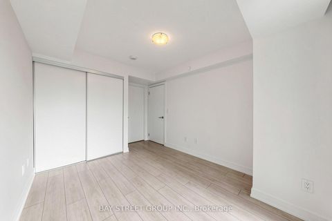 Photo 17 at 1118 - 525 Adelaide Street W, Waterfront Communities C1, Toronto