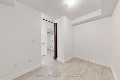 Photo 21 at 1118 - 525 Adelaide Street W, Waterfront Communities C1, Toronto