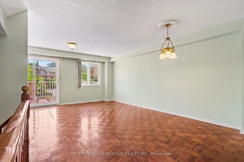 Photo 8 at 45 - 2205 Weston Road, Weston, Toronto