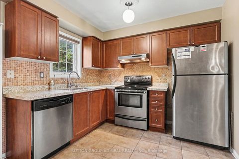 Photo 11 at 45 - 2205 Weston Road, Weston, Toronto