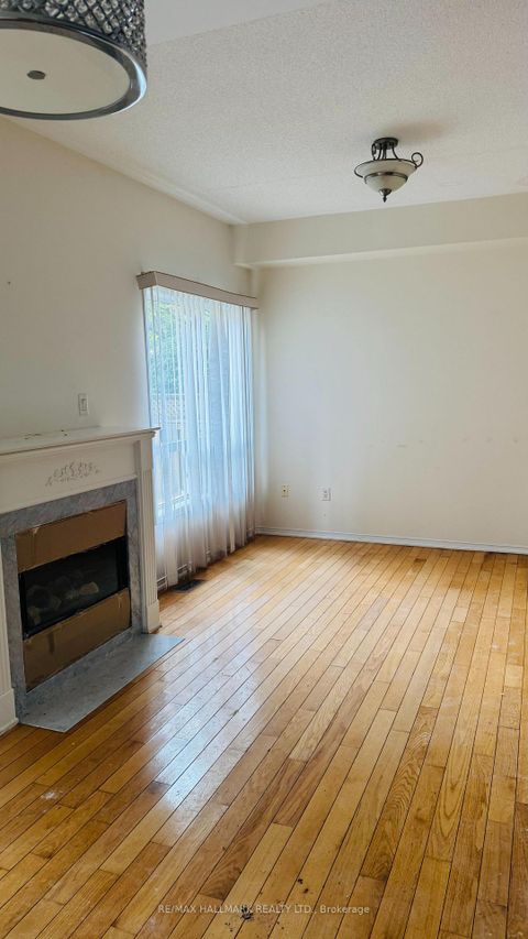 Photo 2 at 47 Futura Avenue, Rouge Woods, Richmond Hill