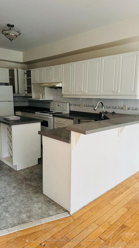 Photo 3 at 47 Futura Avenue, Rouge Woods, Richmond Hill