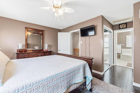 Photo 23 at 8 Burnaby Drive, Keswick North, Georgina