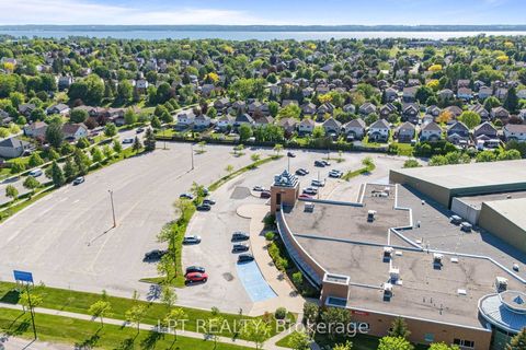 Photo 43 at 8 Burnaby Drive, Keswick North, Georgina