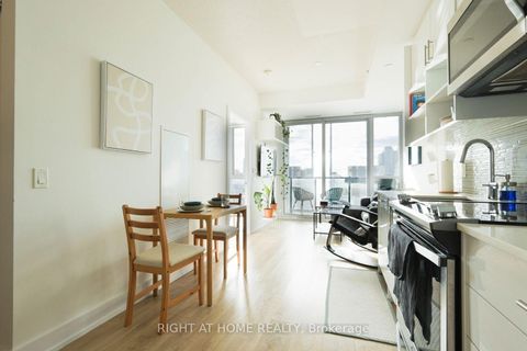 Photo 20 at 712 - 128 Fairview Mall Drive, Don Valley Village, Toronto