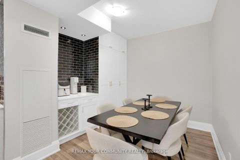 Photo 6 at 523 - 9085 Jane Street, Concord, Vaughan