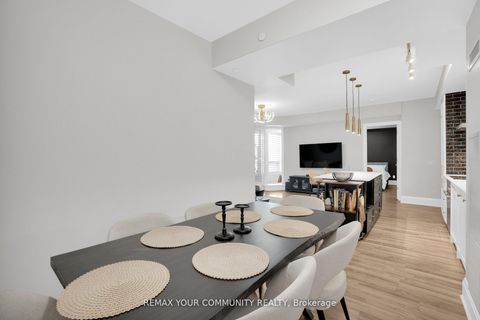 Photo 8 at 523 - 9085 Jane Street, Concord, Vaughan