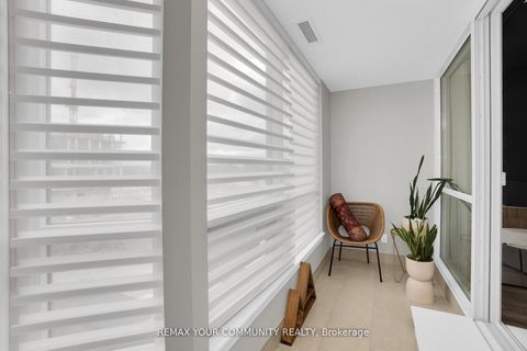 Photo 16 at 523 - 9085 Jane Street, Concord, Vaughan