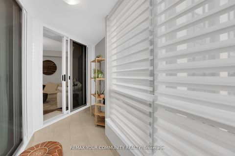 Photo 17 at 523 - 9085 Jane Street, Concord, Vaughan